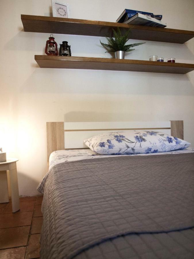 Casa Marina - Appartamento Nel Residence Di Nesso Eksteriør bilde